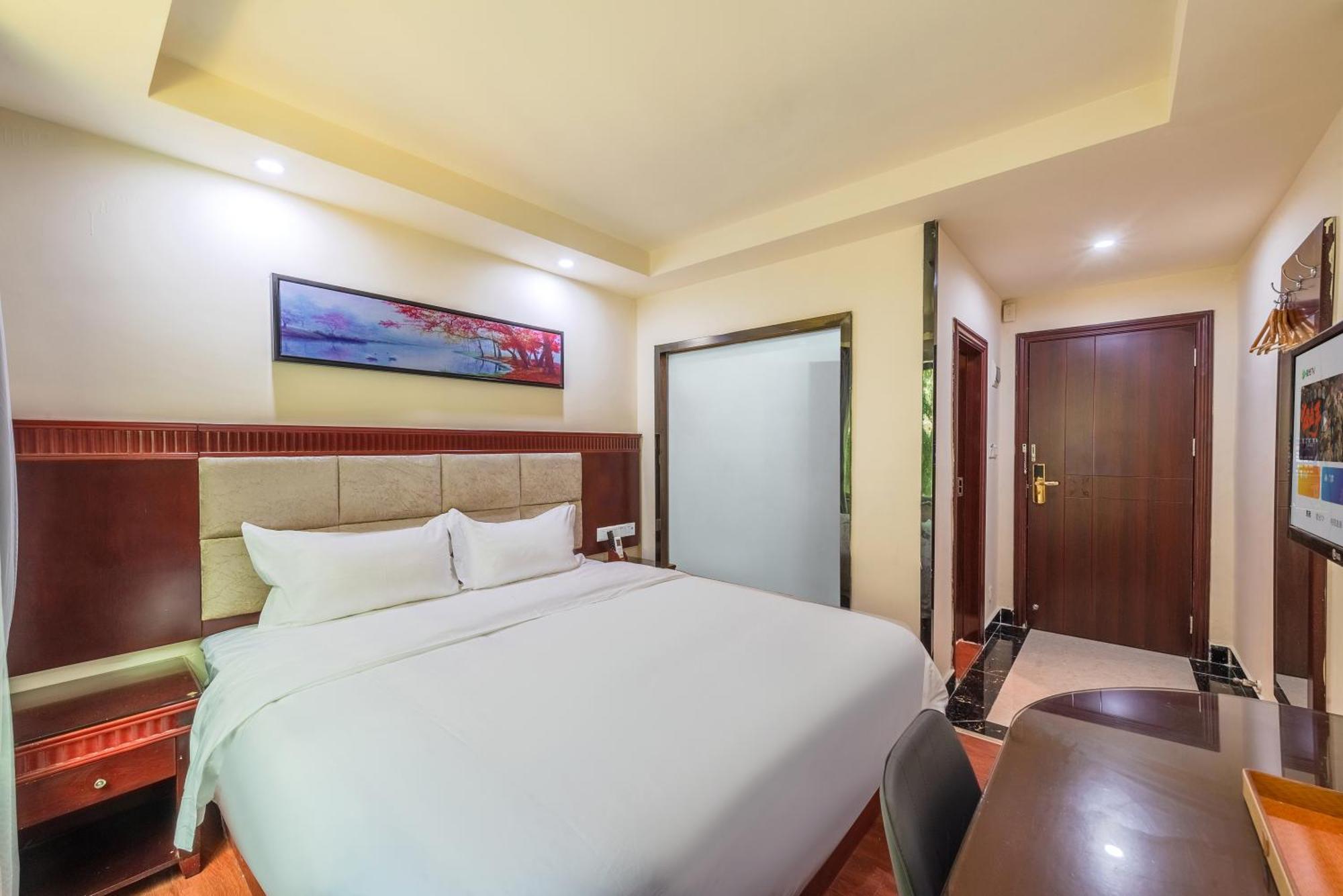 Huahang Hotel - Guangzhou Baiyun International Airport - Free Airport Shuttle Bus Екстериор снимка