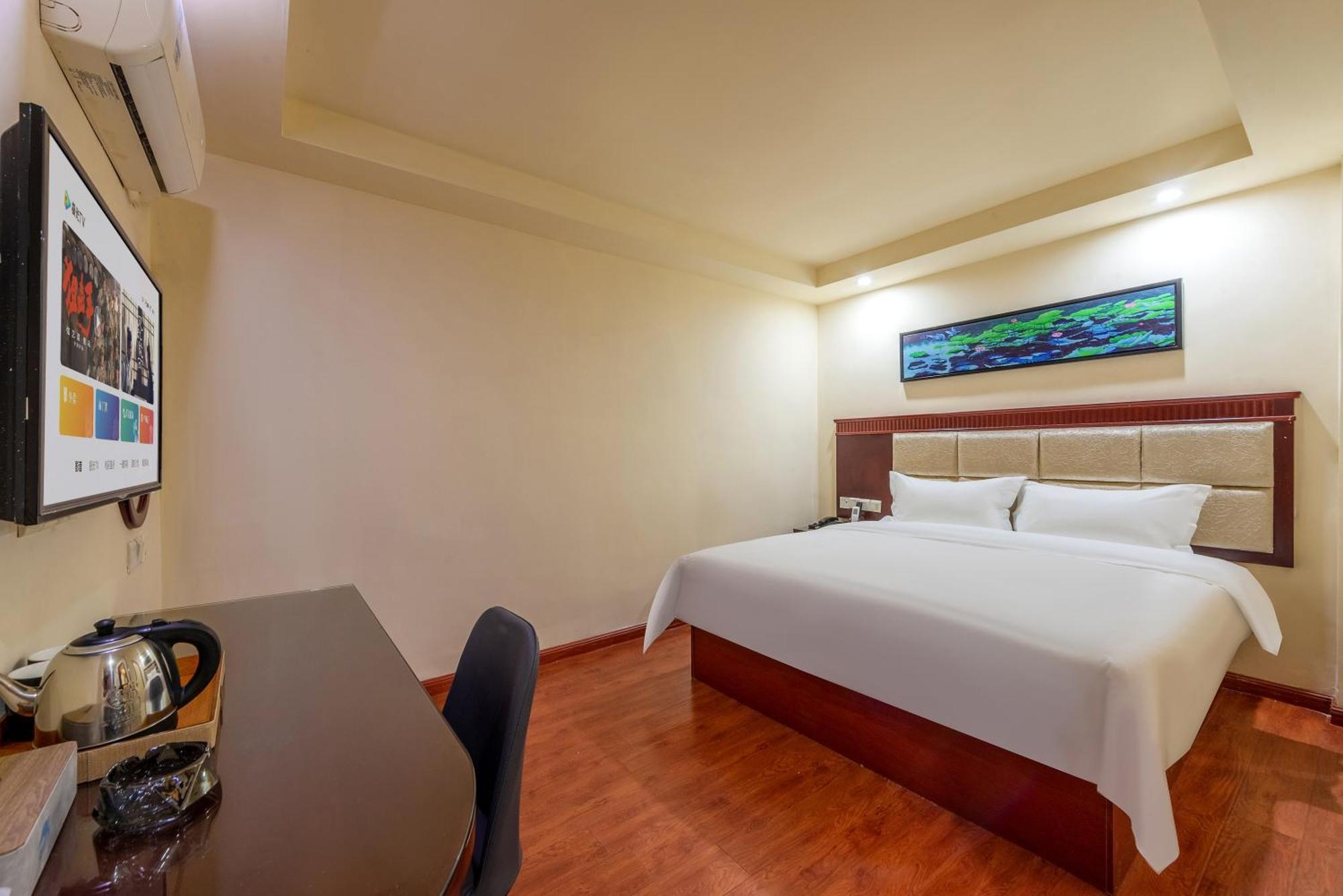 Huahang Hotel - Guangzhou Baiyun International Airport - Free Airport Shuttle Bus Екстериор снимка